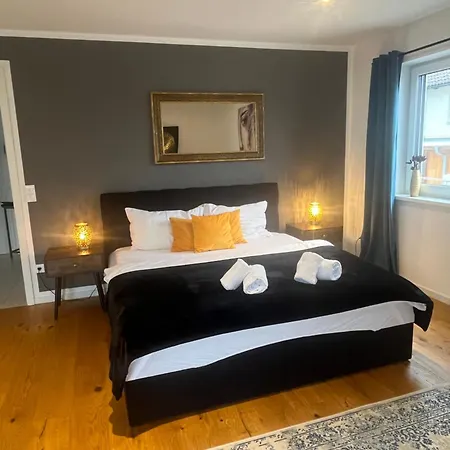 Deluxe Mit Terrasse Rosenheim